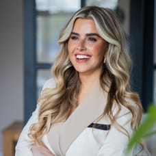 Lotte Egberts - Commercial Employee