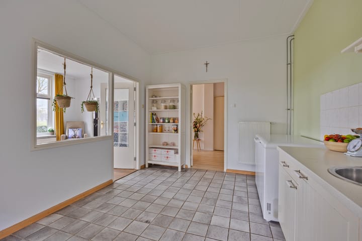 Foto 42 van Oostereind 6