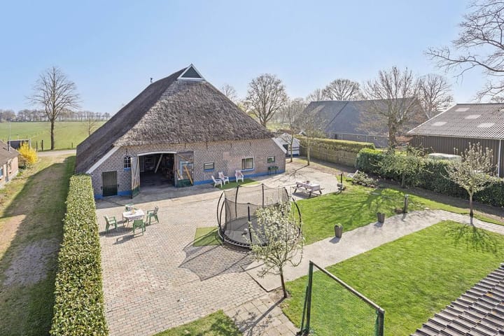 Foto 52 van Oostereind 6