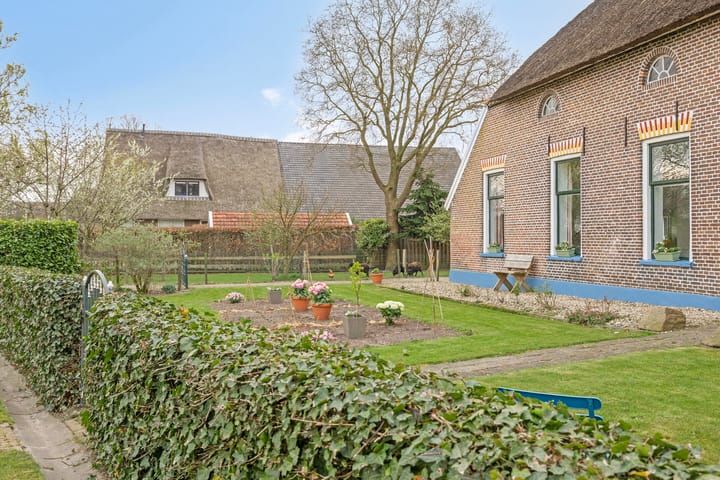 Foto 69 van Oostereind 6