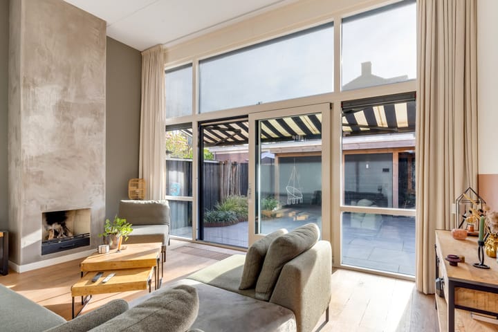 Foto 9 van Reling 77