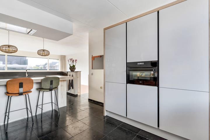 Foto 14 van Reling 77