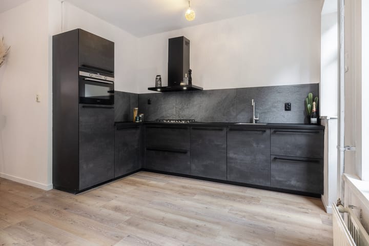 Foto 10 van Willem Buytewechstraat 50-B