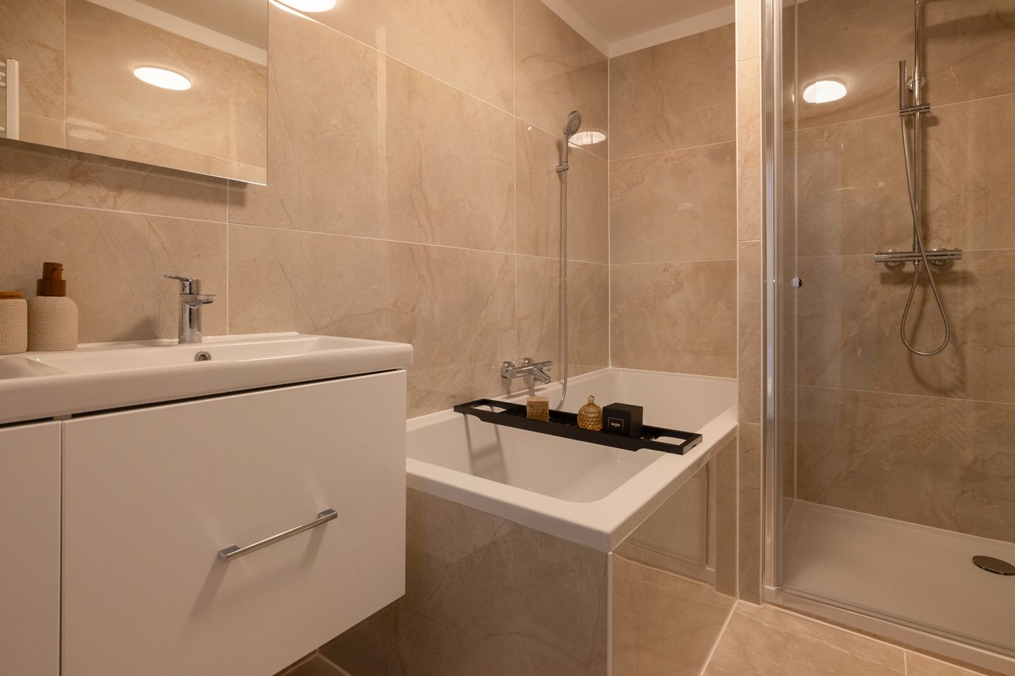 Foto 25 van Willem Buytewechstraat 50-B