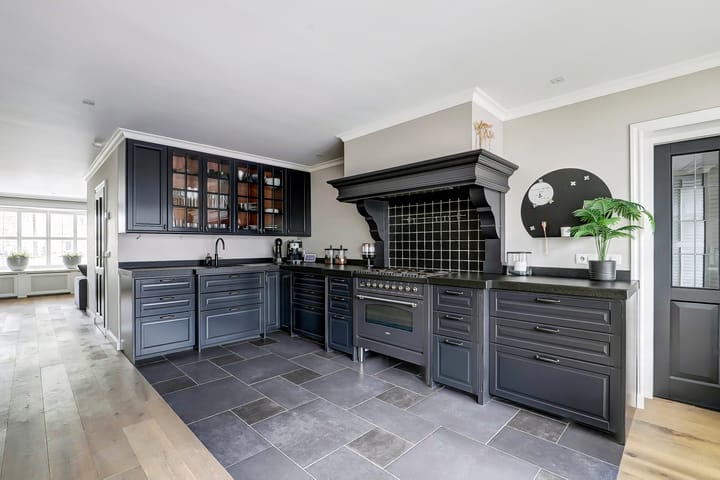 Photo 16 of Simon Vestdijklaan 31