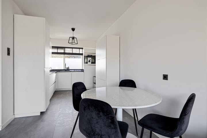 Photo 18 of Rubenslaan 186