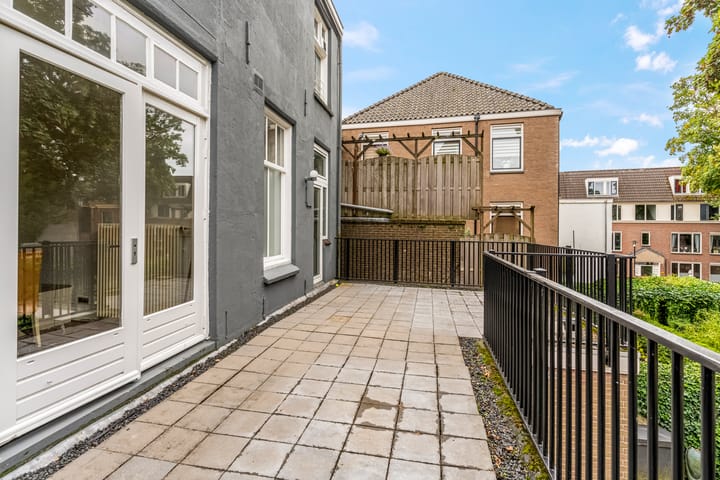 Photo 15 of Hoogeinde 3