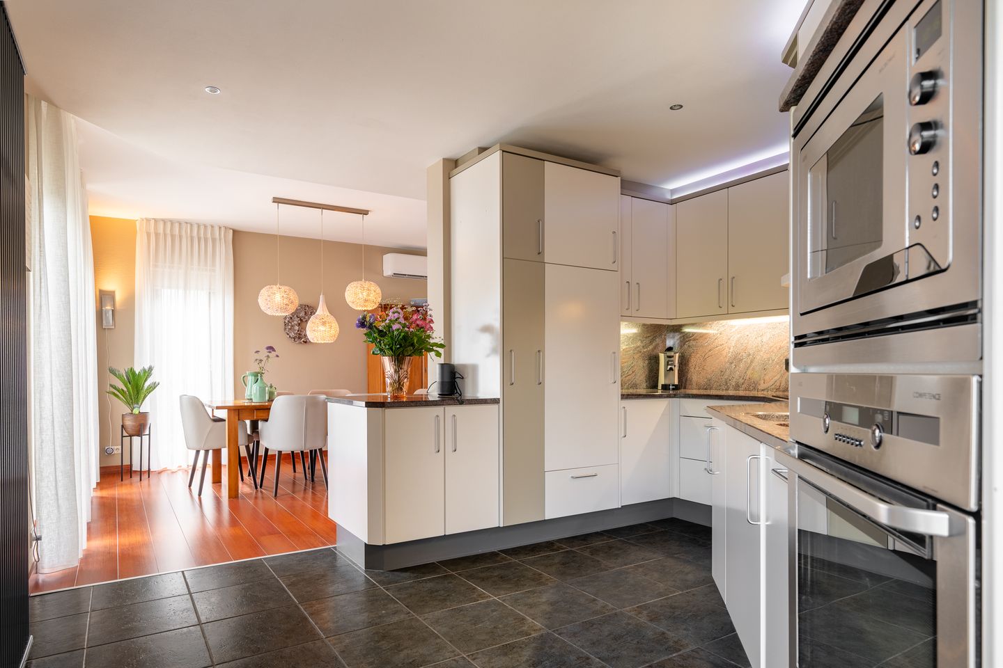 Foto 10 van Laurierveld 37