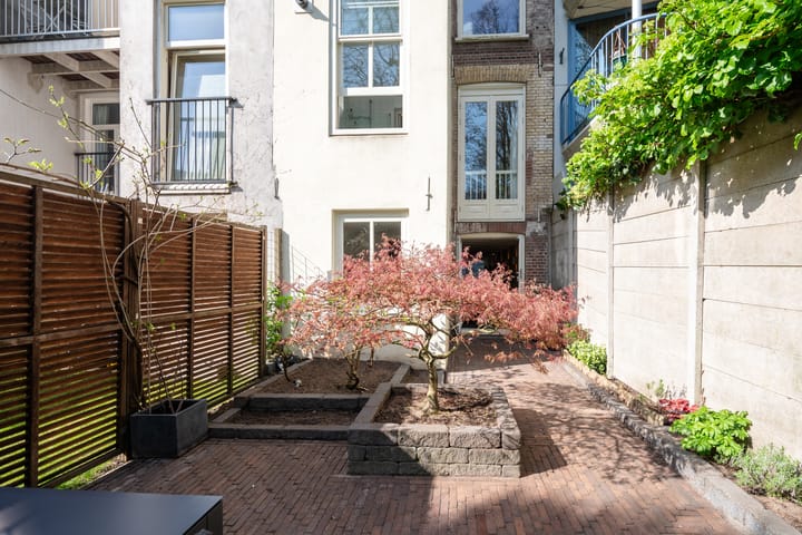 Foto 2 van Da Costastraat 111-H