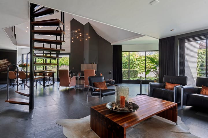 Foto 6 van Het Voorburg 28