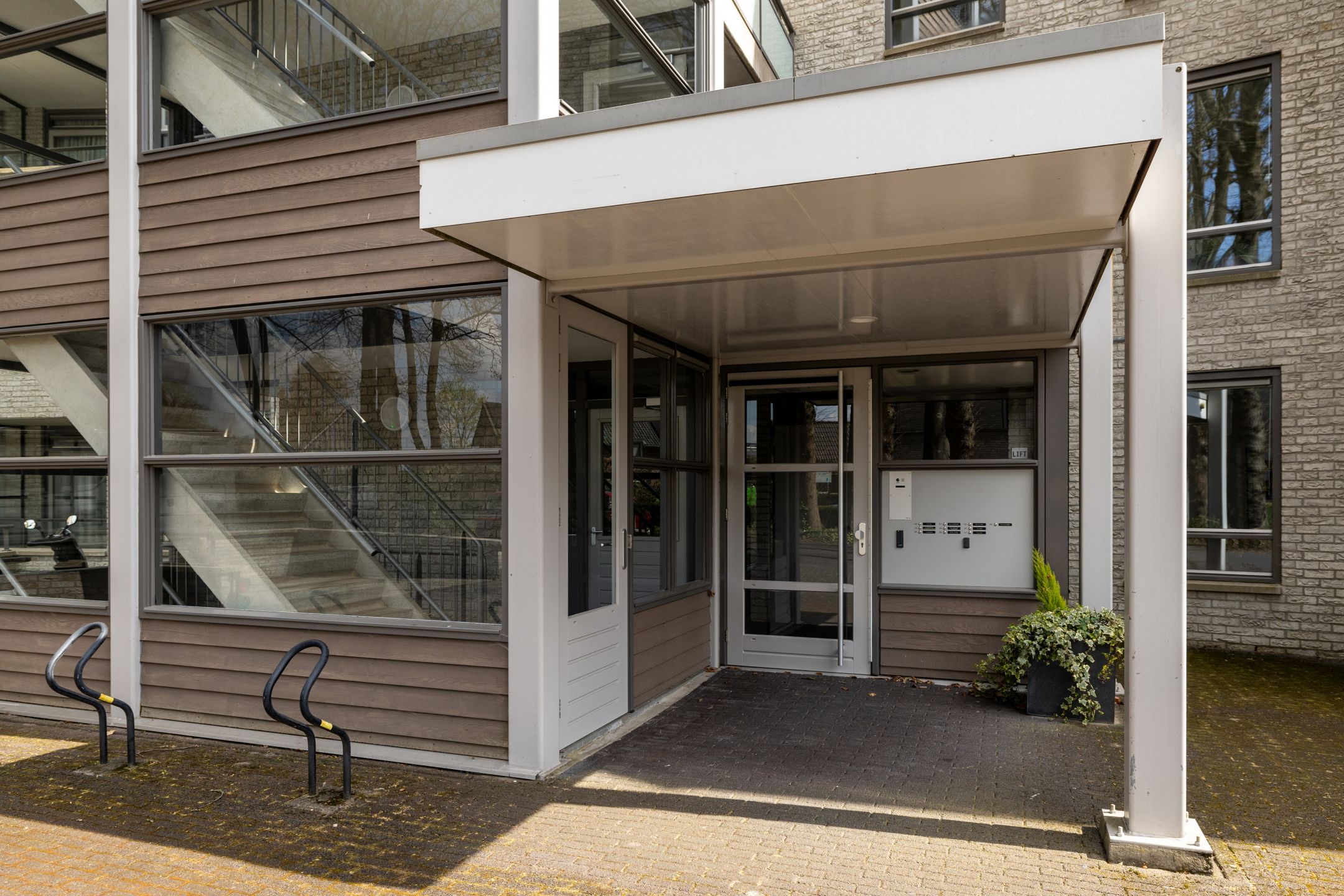 Foto 12 van Meester Meijerplein 37