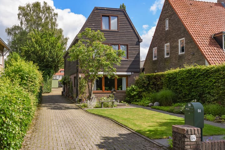 Foto 2 van Albertus Perkstraat 64