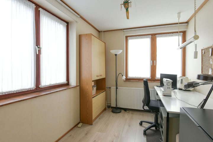 Foto 23 van Albertus Perkstraat 64