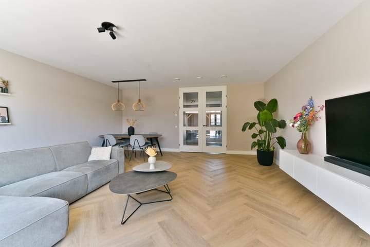 Photo 8 of Schansstraat 39