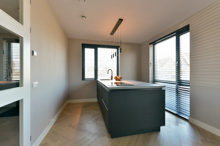 Photo 16 of Schansstraat 39