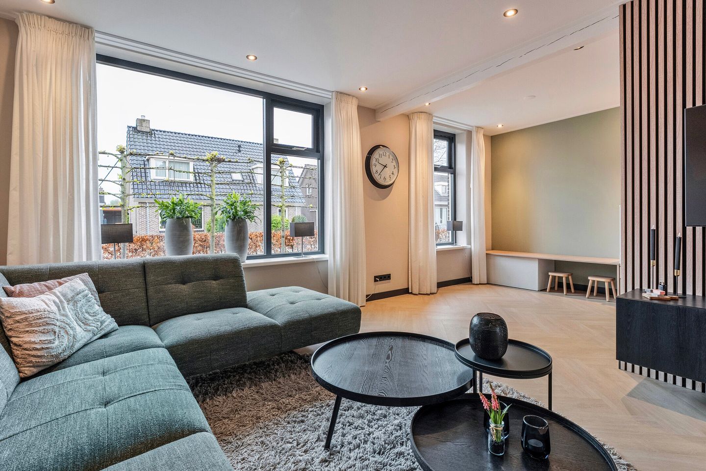 Foto 10 van Van Haeringenstraat 33