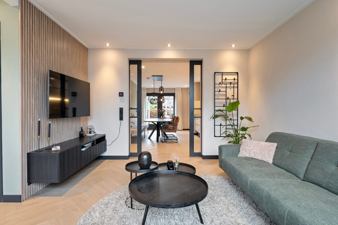 Foto 11 van Van Haeringenstraat 33