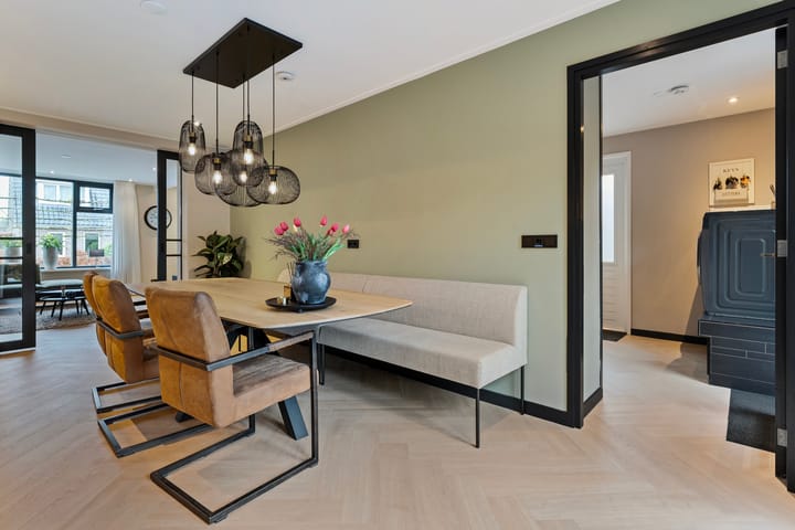 Foto 16 van Van Haeringenstraat 33