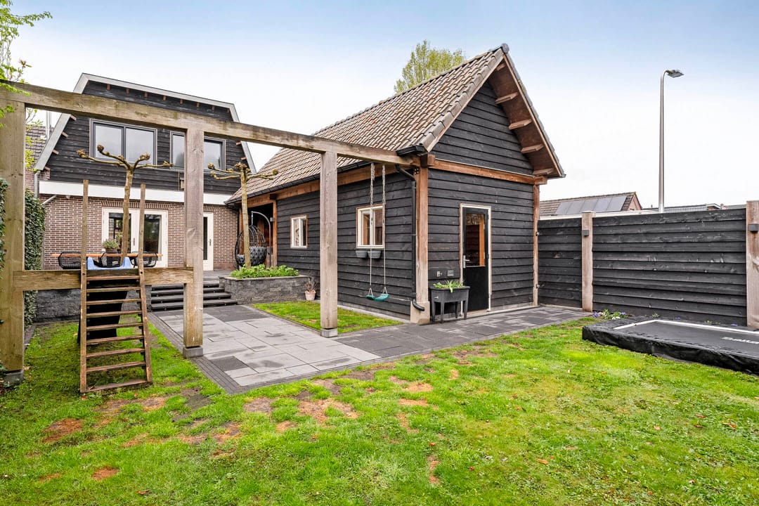 Foto 37 van Van Haeringenstraat 33