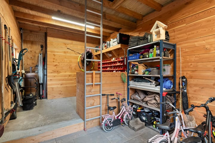 Foto 44 van Van Haeringenstraat 33