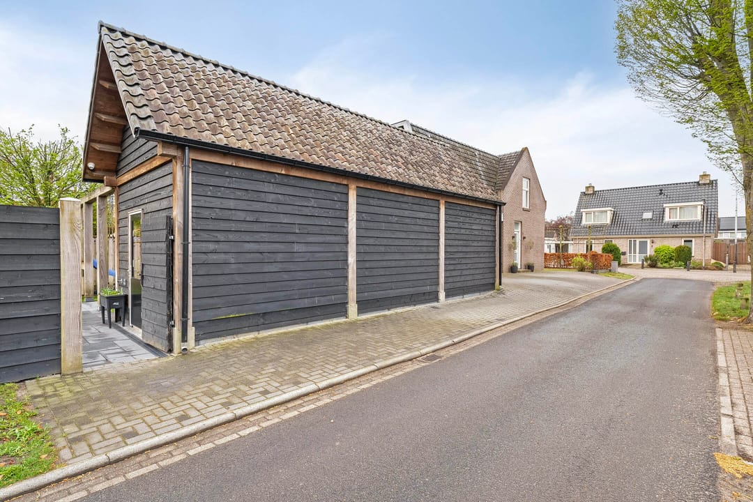 Foto 46 van Van Haeringenstraat 33