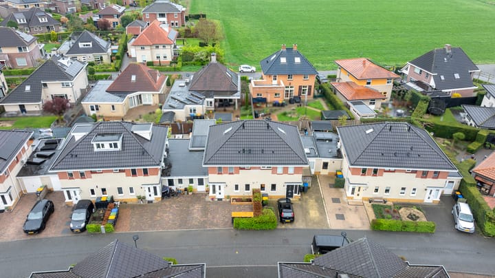 Foto 49 van Wolga 27