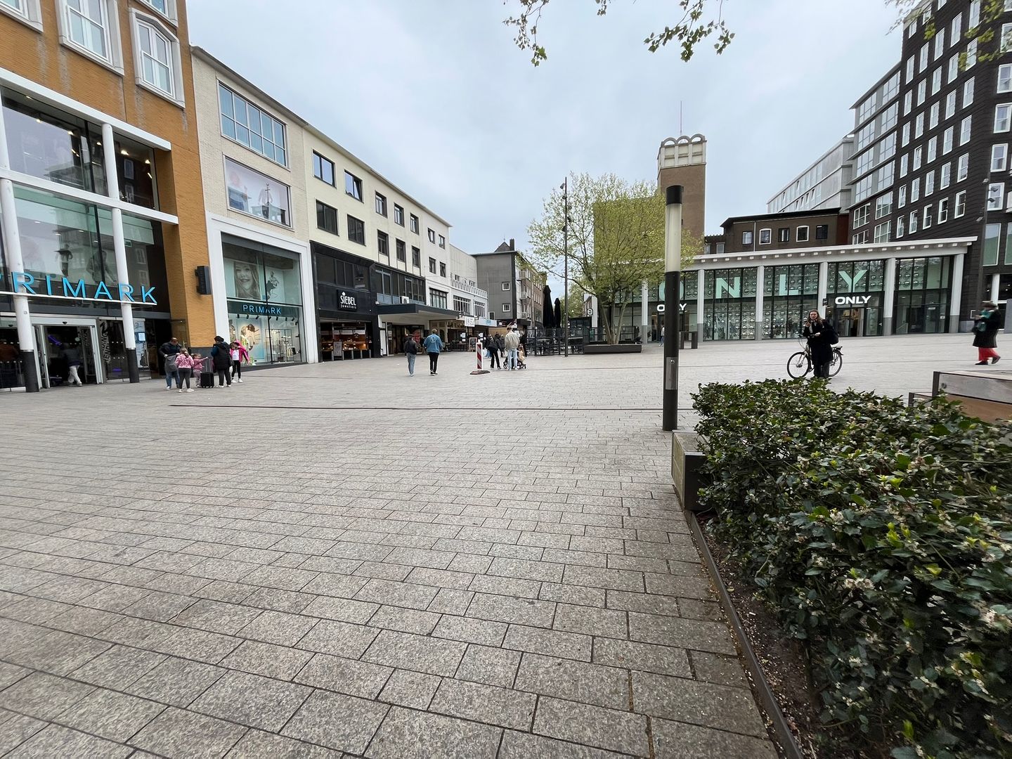 Foto 19 van Plein 1944 134-B