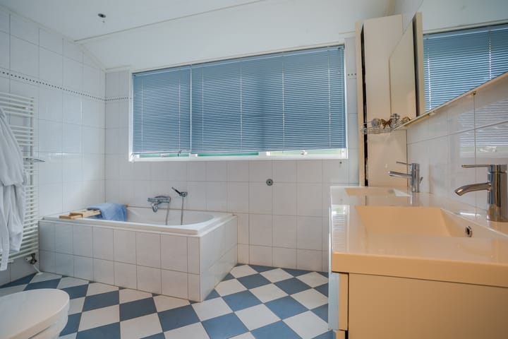 Foto 25 van Broekstraat 13