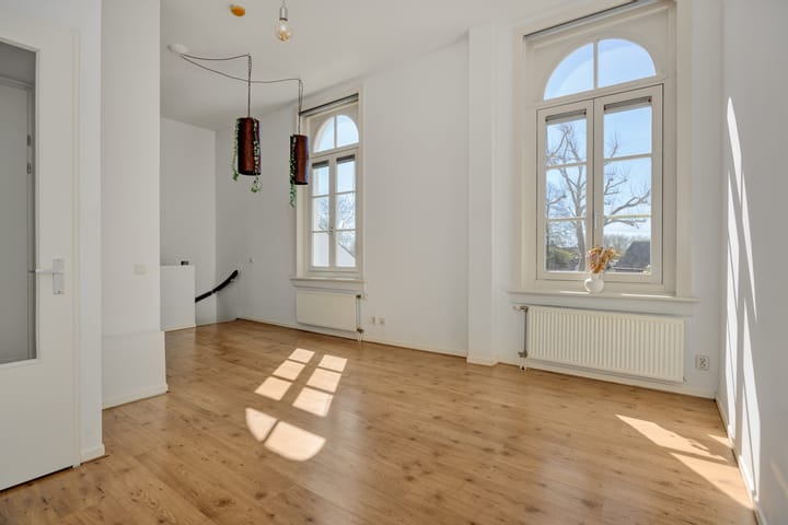 Foto 2 van Orthen 167