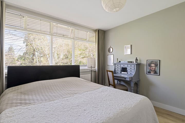 Foto 18 van Marthalaan 2-305