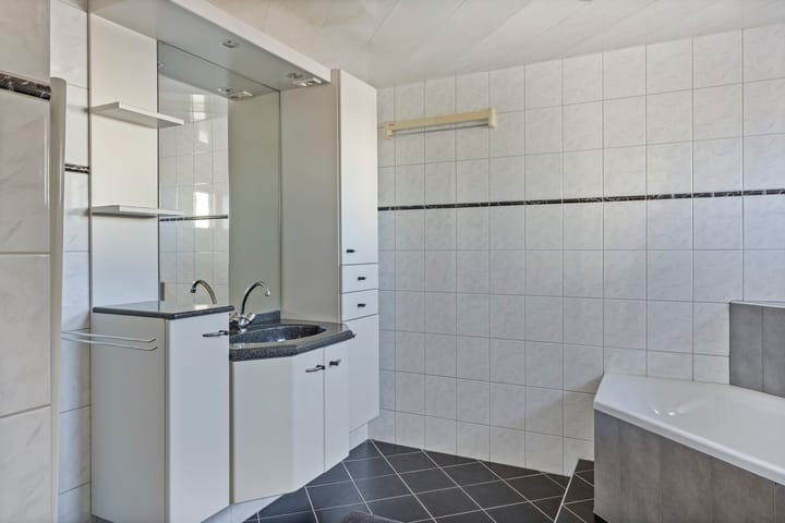 Foto 23 van Ina Boudier-Bakkerlaan 36