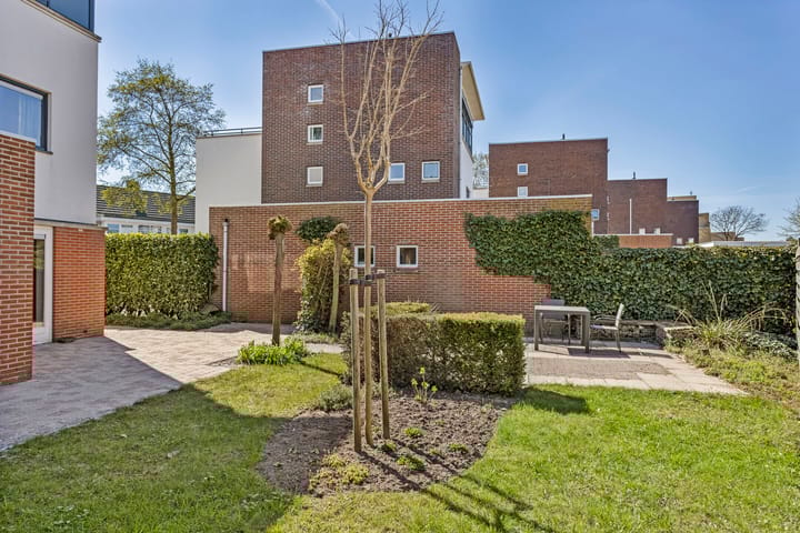 Foto 38 van Ina Boudier-Bakkerlaan 36