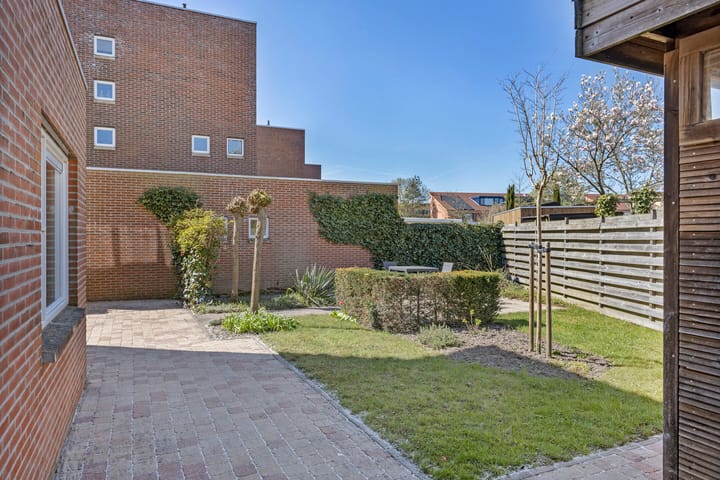 Foto 42 van Ina Boudier-Bakkerlaan 36