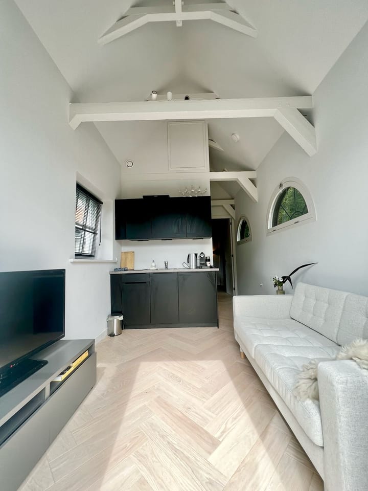 Foto 9 van Middenweg 179-A