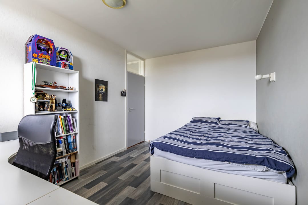 Foto 23 van Metaallaan 151