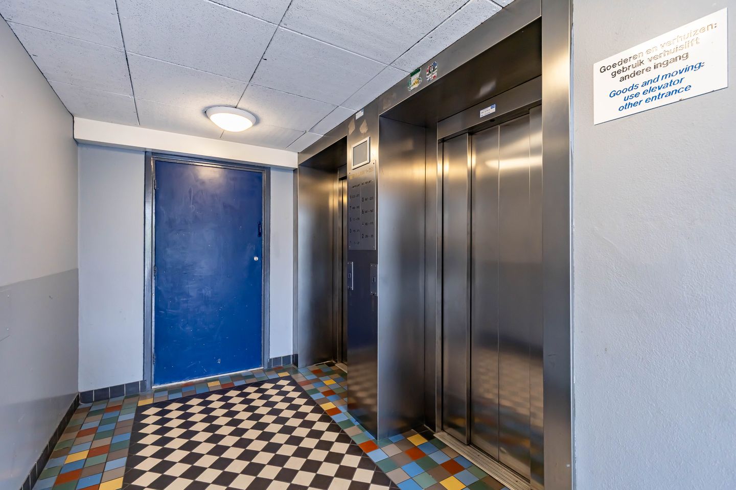 Foto 25 van Metaallaan 151