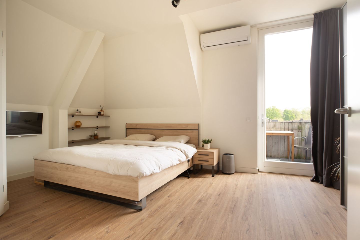 Photo 5 of Raadhuisstraat 11-G