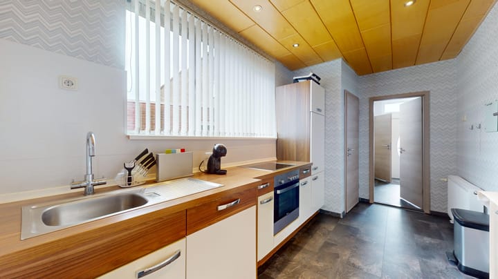 Photo 15 of Froweinstraat 7