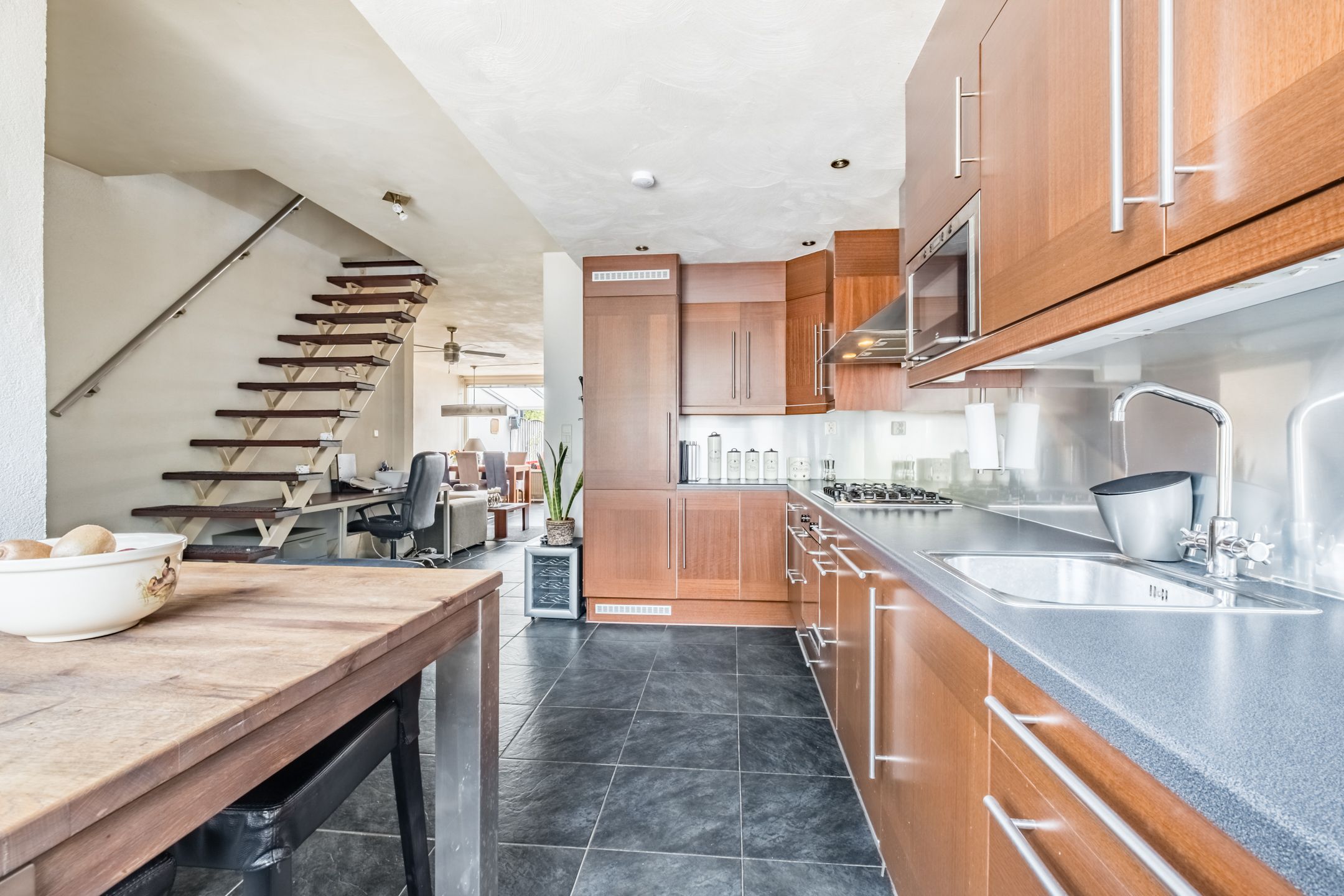 Photo 12 of Adelaartlaan 146