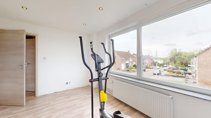 Photo 25 of Froweinstraat 7