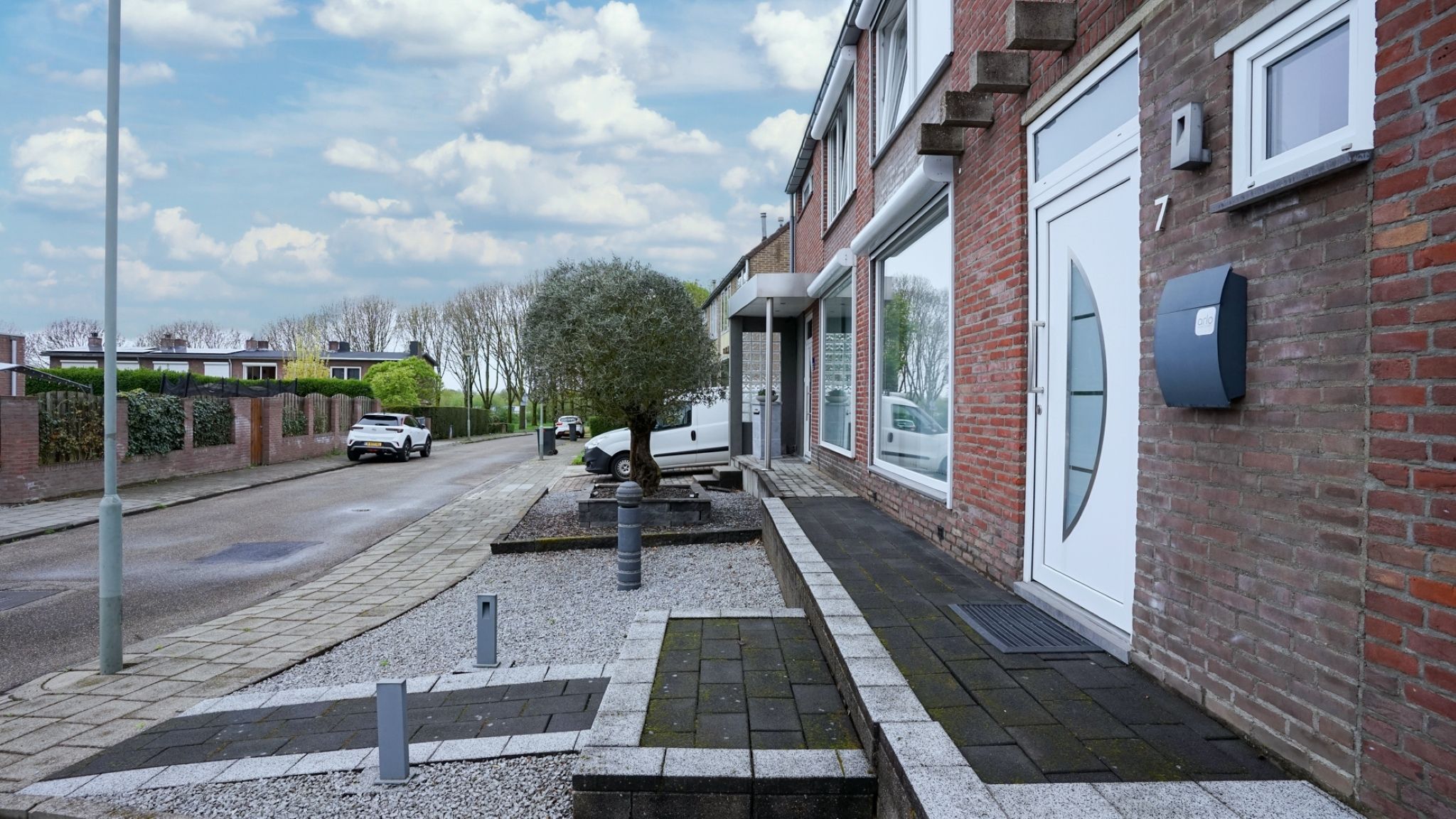 Foto 42 van Froweinstraat 7