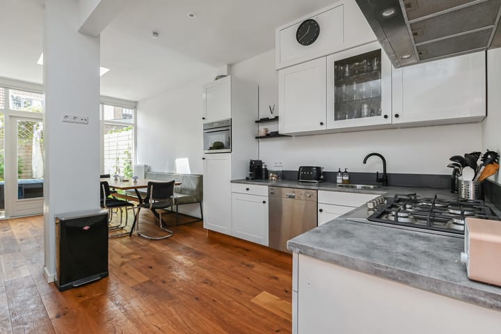 Foto 31 van Oranjelust 10