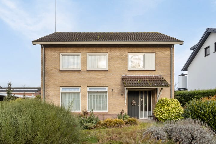 Foto 5 van Helfrichstraat 8