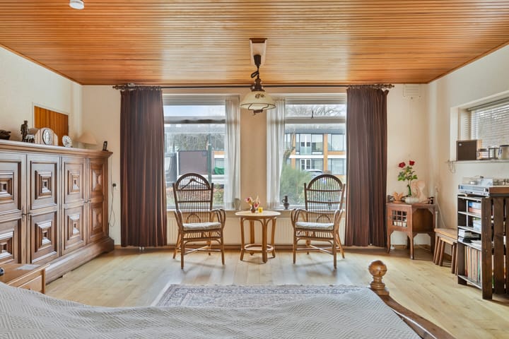 Foto 9 van Helfrichstraat 8