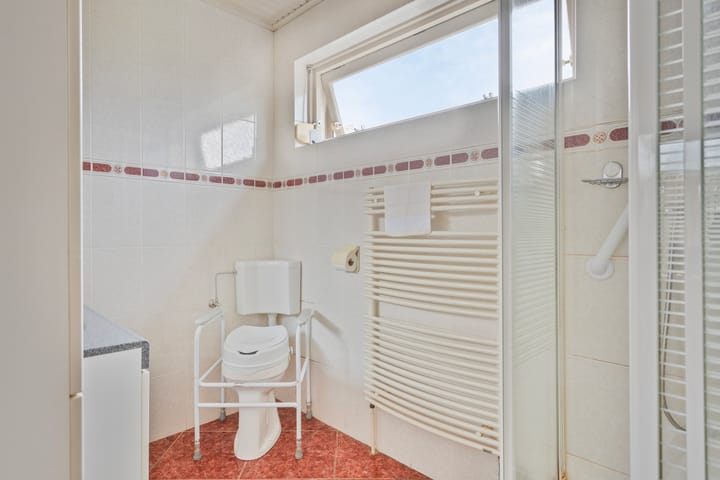 Foto 20 van Helfrichstraat 8