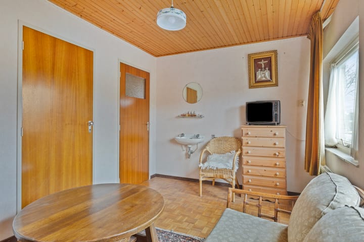 Foto 29 van Helfrichstraat 8