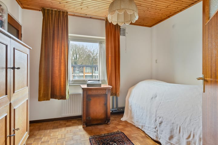 Foto 31 van Helfrichstraat 8