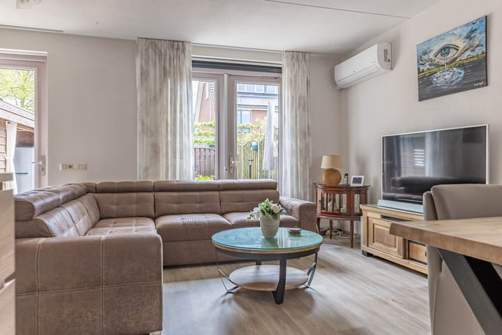 Foto 2 van Televisiestraat 70