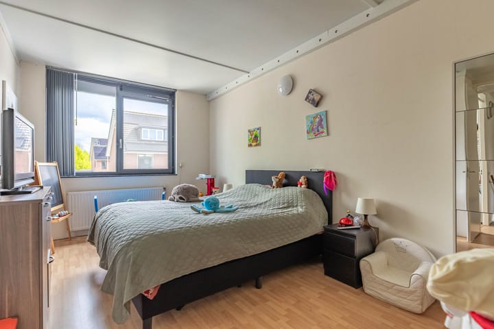 Foto 20 van Televisiestraat 70