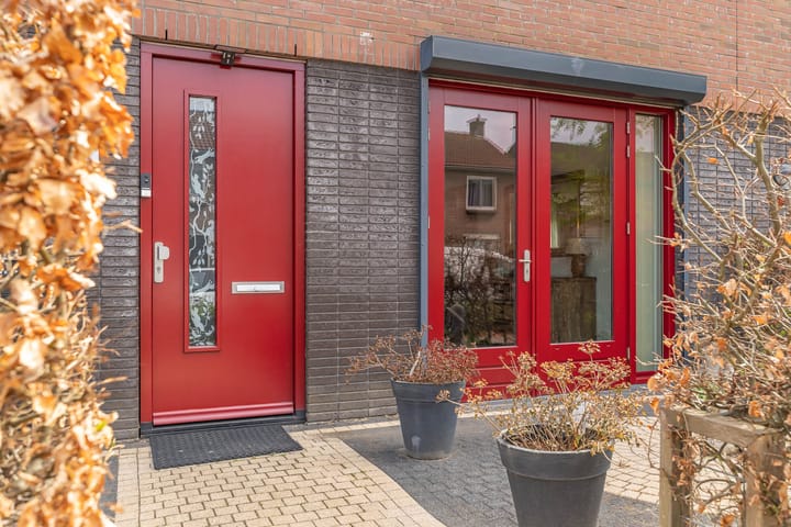 Foto 31 van Televisiestraat 70